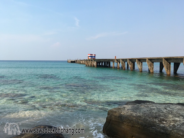 Pier at the north of the beach