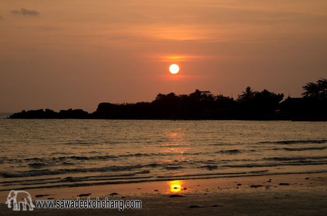 Paradise front beach