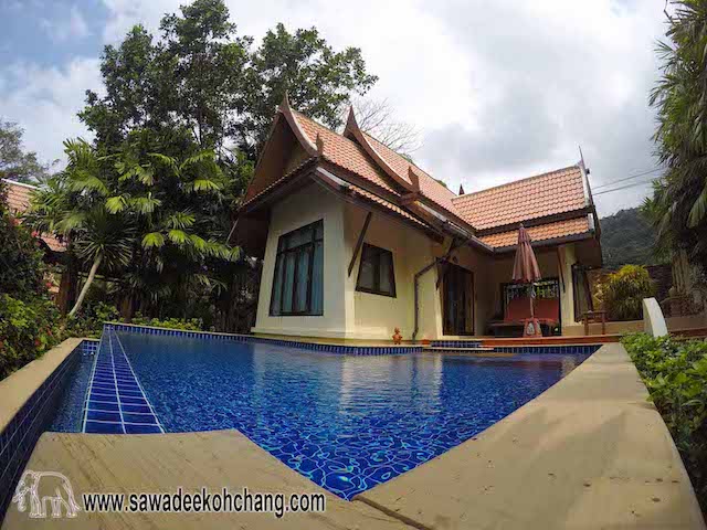 Pool Villas