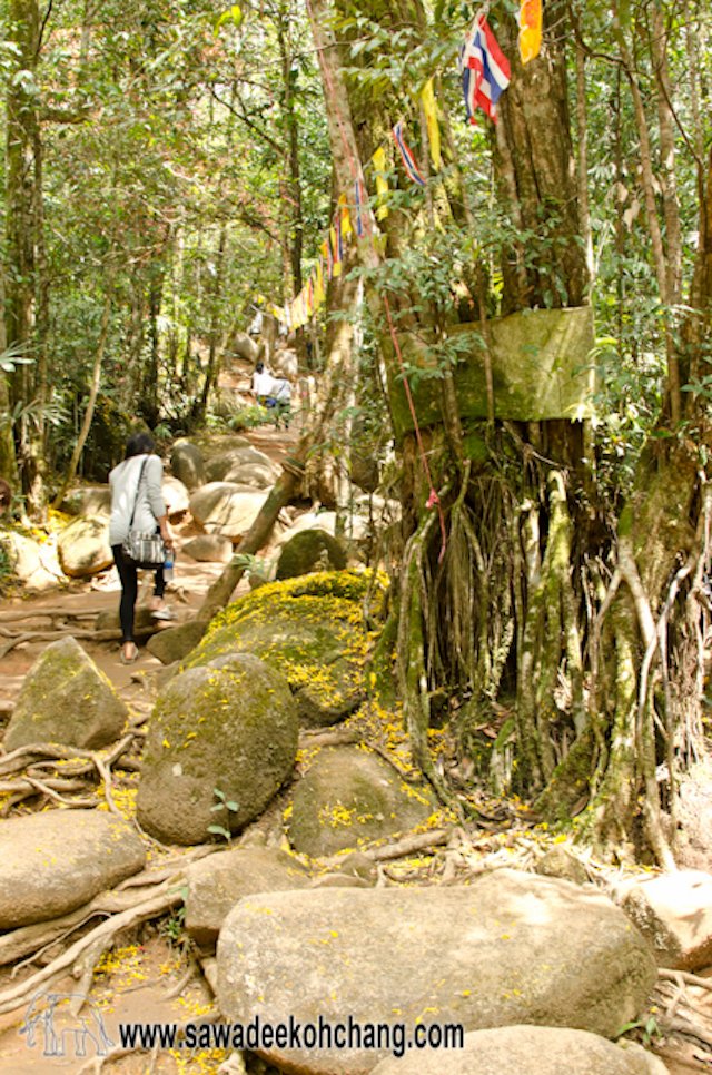 Khao Khitchakut, the "Stairway to Heaven"!